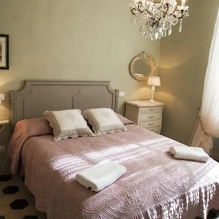 Luxury Apartment Residence La Fontana Lucca Buitenkant foto